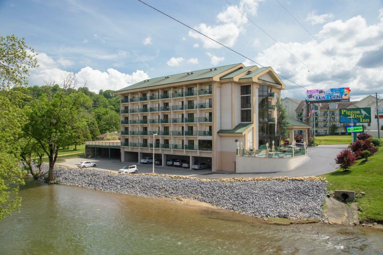 Pigeon River Inn Пиджен-Фордж Экстерьер фото